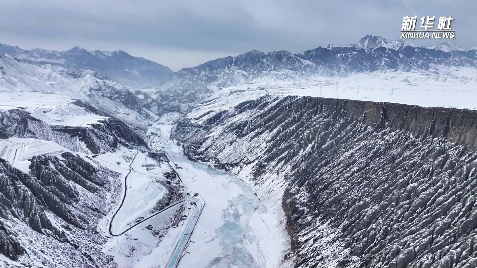 千城胜景｜新疆乌苏：峡谷嶙峋展雄姿