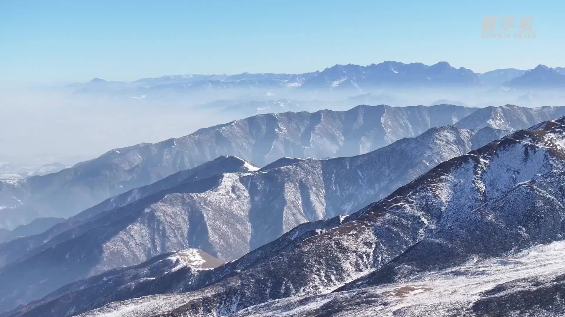 青海循化：冬日雪景如画