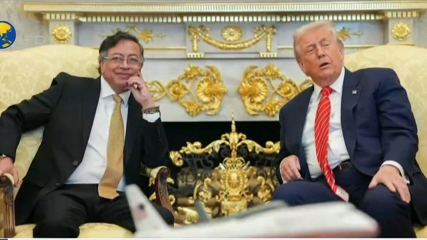 特朗普赠《交易的艺术》，佩特罗：不懂赠言啥意思，我英语不好