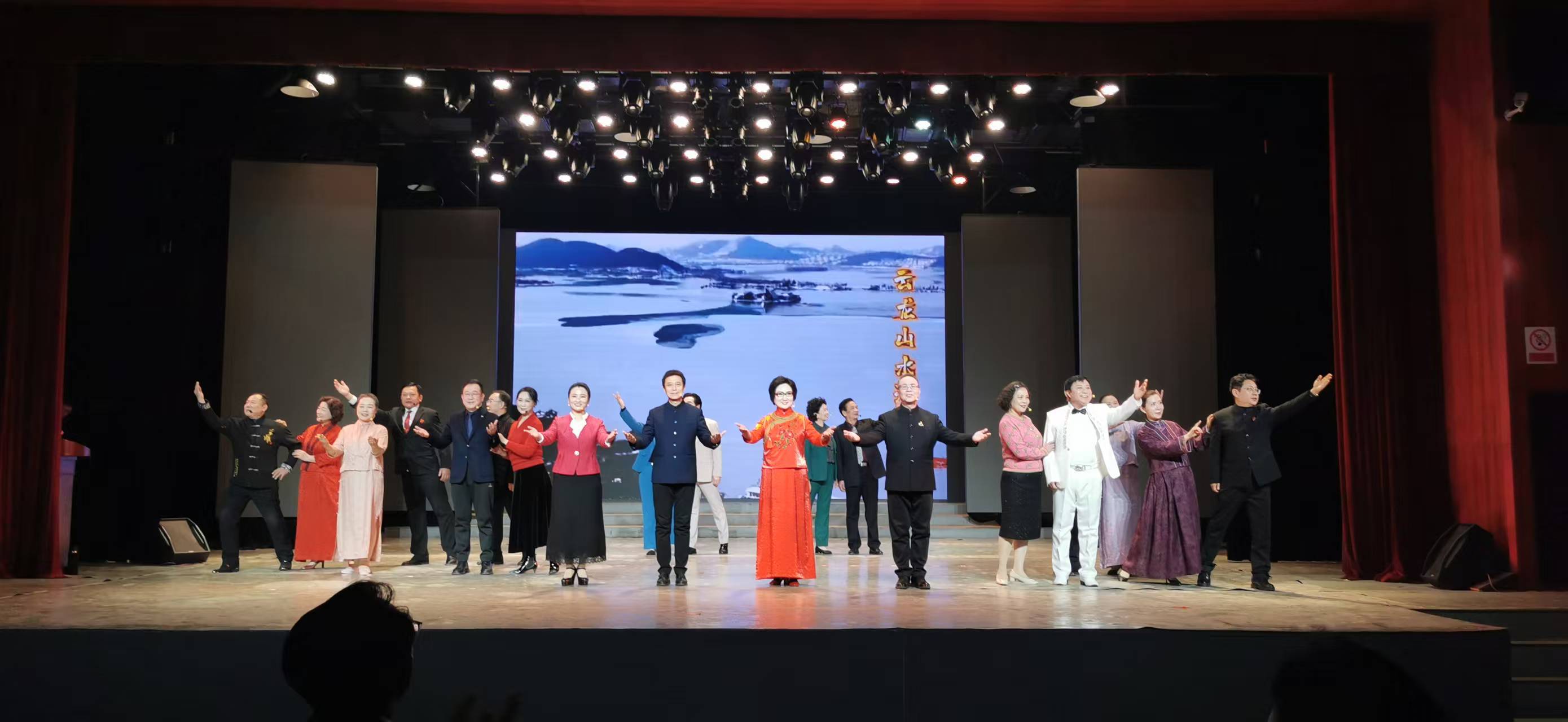 墨马藏魂，诗韵传情！徐州诗歌春晚的坚守与绽放