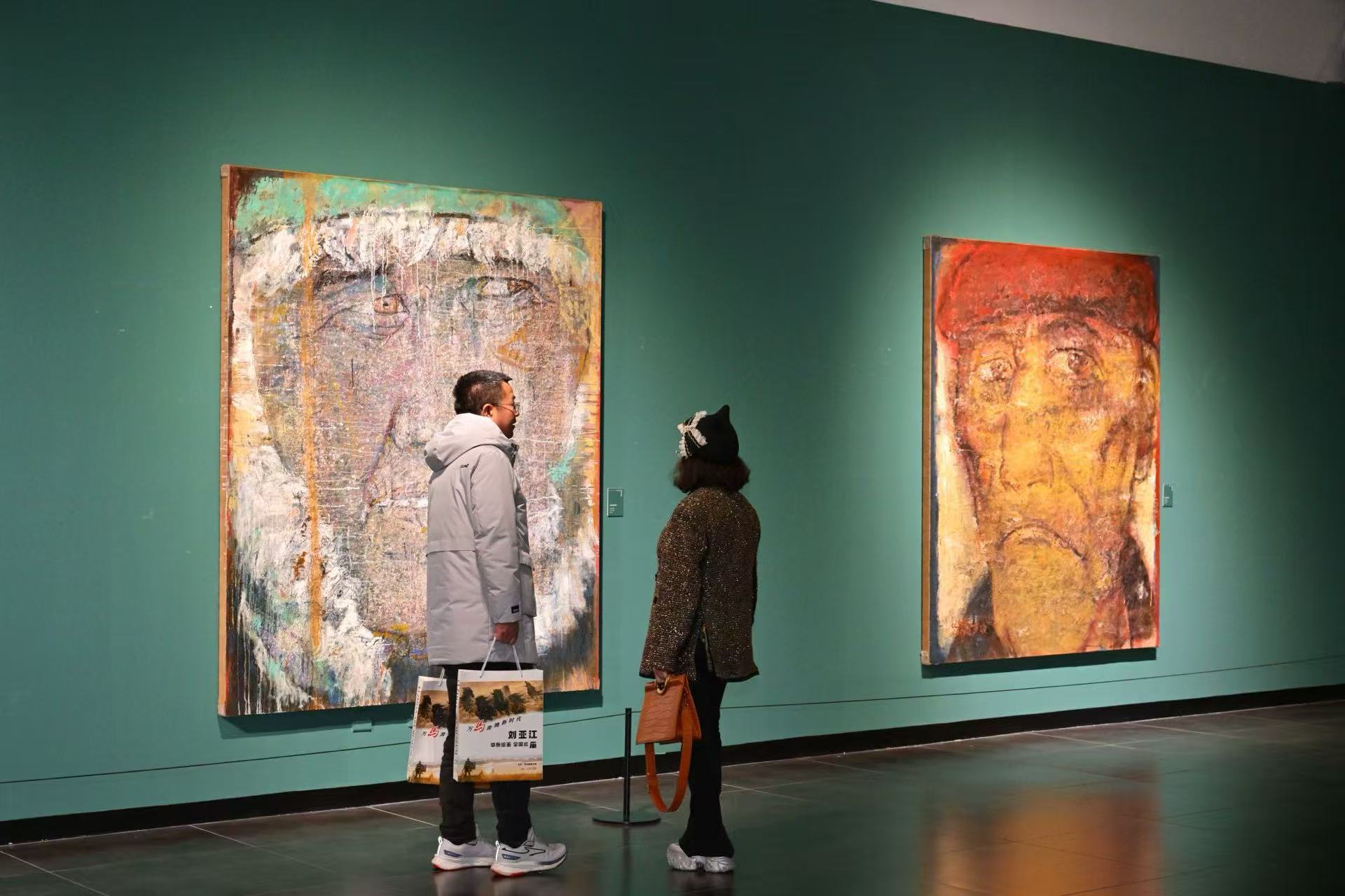 喜迎马年新春 两大草原主题油画展亮相李自健美术馆