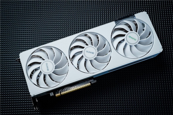 比官方还快!玩家率先解锁Intel独显XeSS3多帧生成:操作极简单