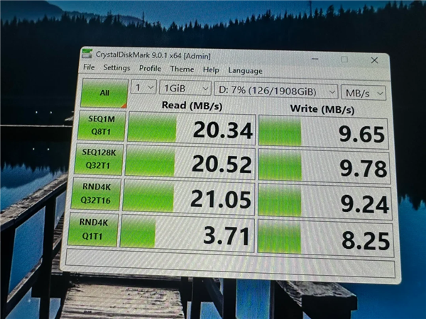 捡便宜买2TB三星990 PRO被骗:速度仅20MB/s!Windows竟还显示正品