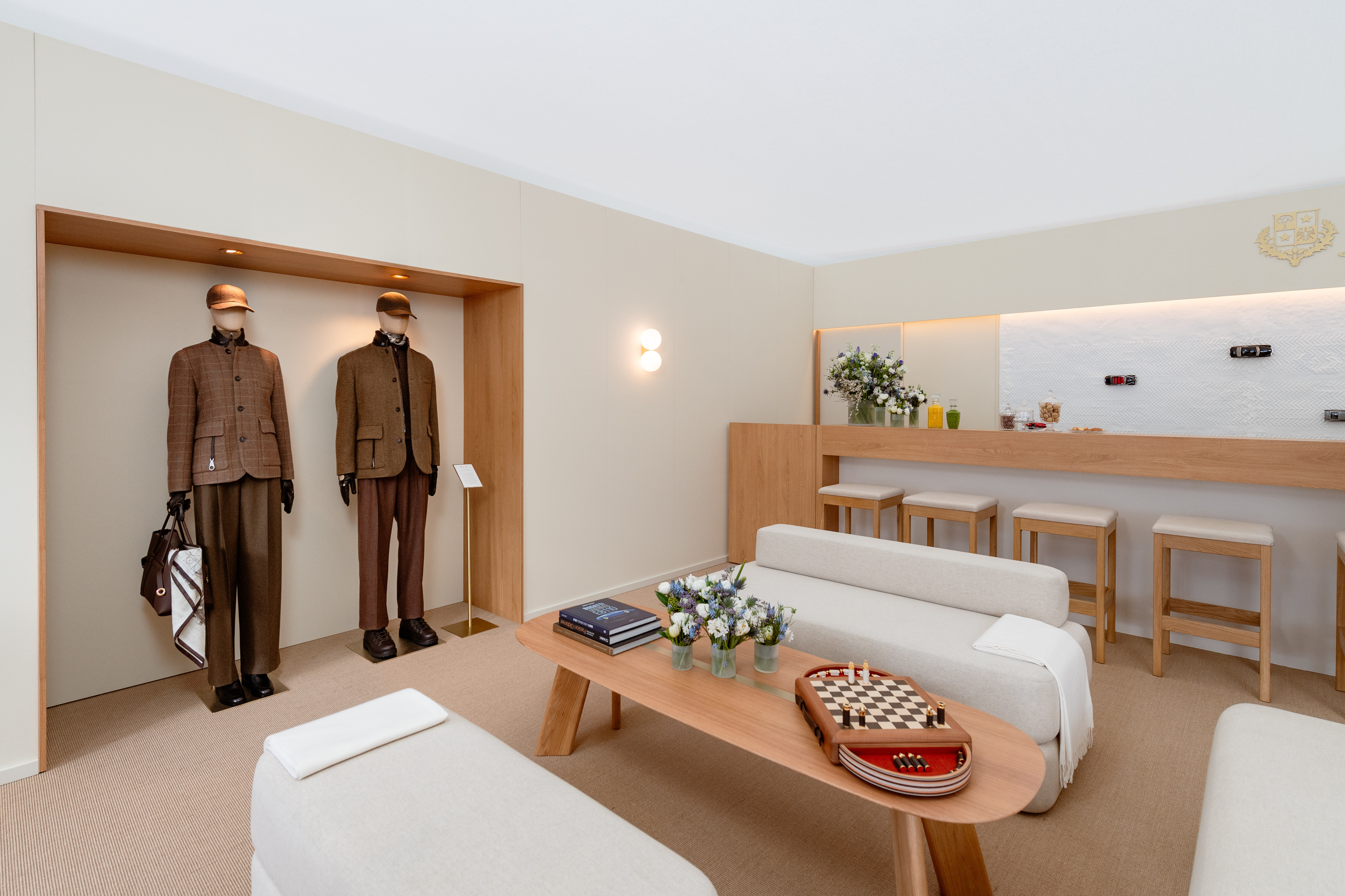 Loro Piana 持续呈现2026年I.C.E. St. Moritz 国际古董车展