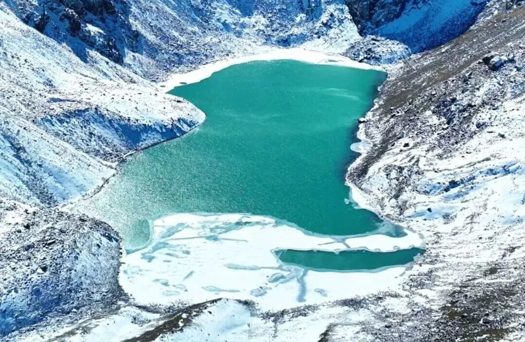 图源：祁连山冰沟河景区