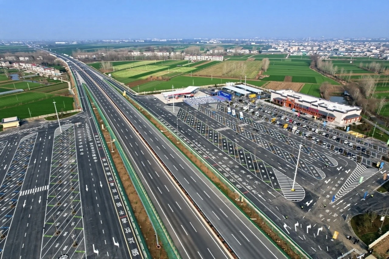 武渝高速天门西段、随岳高速石家河互通正式通车