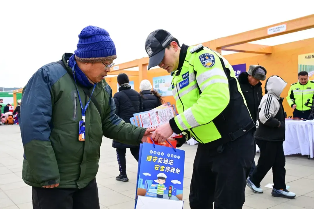 惠民服务到乡村！徐州“三下乡”在汉王镇暖心开场