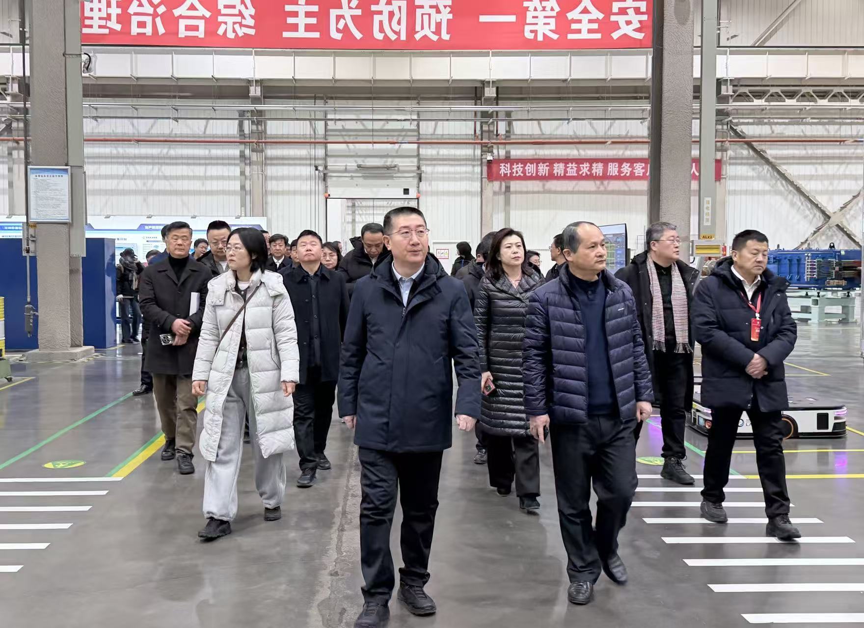 代表团在兰州泰基参观