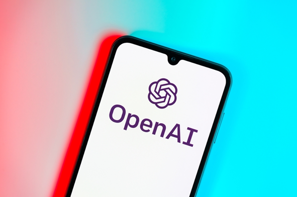 OpenAI被曝瞧不上英伟达芯片 奥尔特曼紧急澄清：希望成为他们大客户