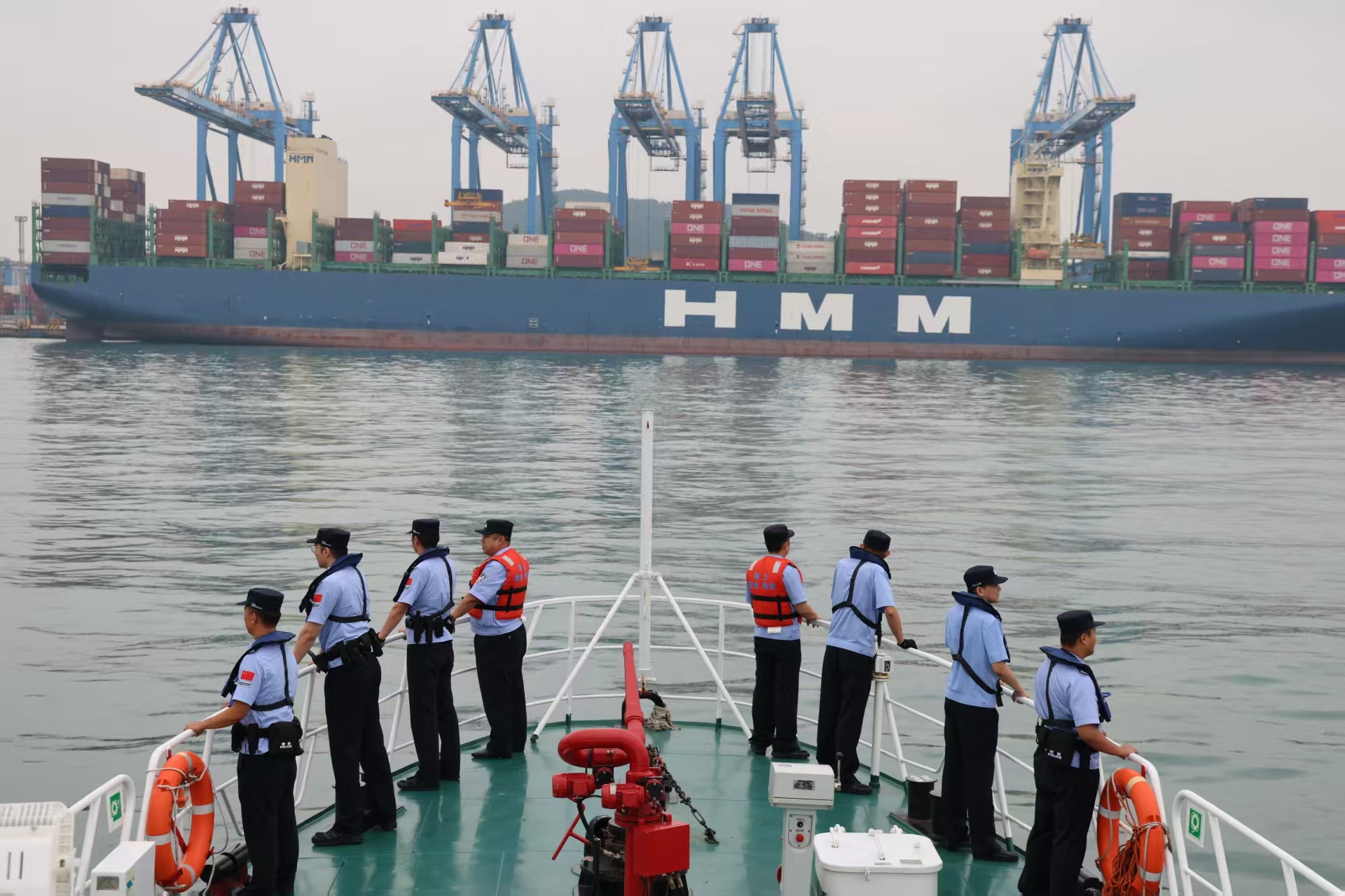 向海图强 智护安澜——青岛港航公安“四新”实践绘就世界级港口平安蓝图