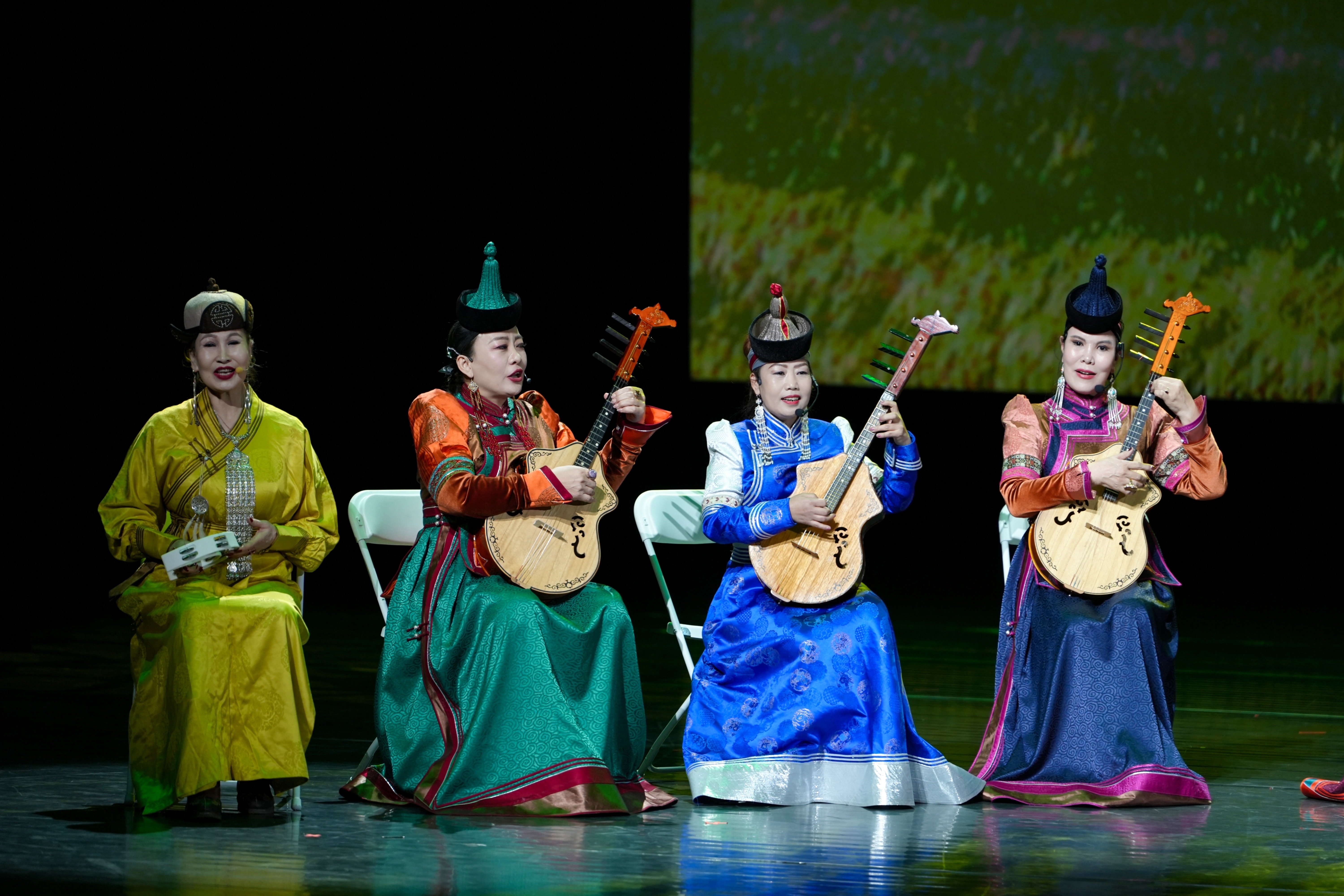 云端联动现场 共襄文化盛宴 “歌游内蒙古&middot;百姓星舞台”2026年春节文化惠民演出启幕