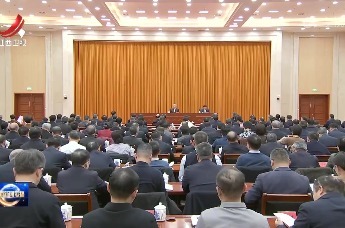 尹弘在全省市厅级主要领导干部学习贯彻党的二十届四中全会精神专题研讨班开班式上强调 奋力开创“十五五”高质量发展新局面 凝心聚力谱写中国式现代化江西篇章 叶建春主持 宋福龙陈永奇出席