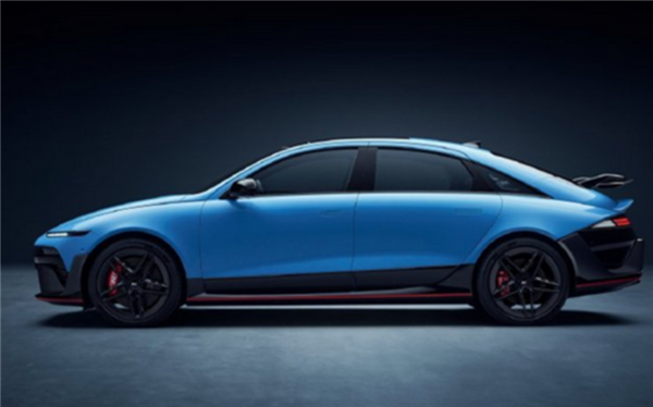 现代和起亚紧急召回超8.3万辆汽车!行驶中仪表盘会突然黑屏