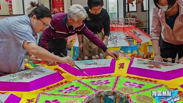 张树祺开设千角灯传习所，收徒41人学员120人：每一道工序都尽己所能去教