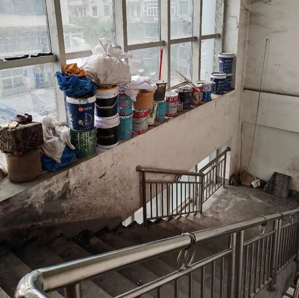 ▲杂物占用疏散通道