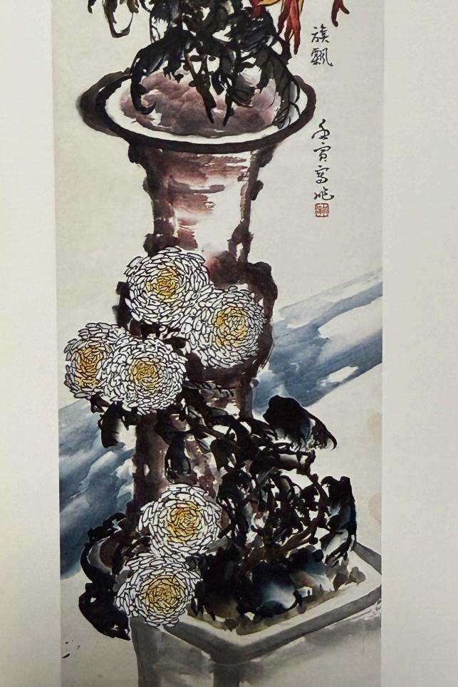 可能是“青花大王”唯一建国后粉彩？——一件无款菊花杯的举证