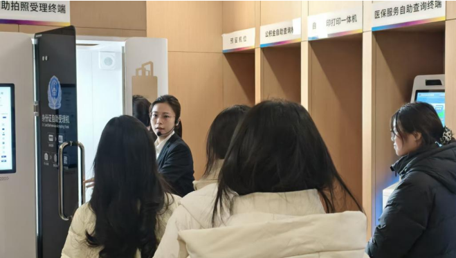 宁晋县开展“触摸乡土文脉、感知政务温度”学子返乡研学活动