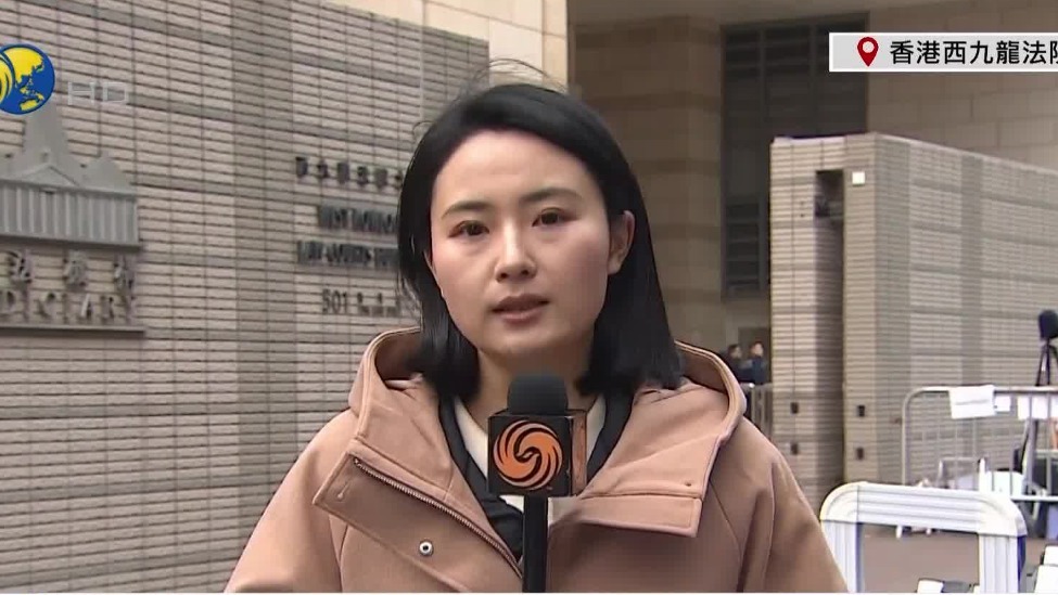 黎智英案庭审细节：自行步入被告栏，宣判后面色凝重