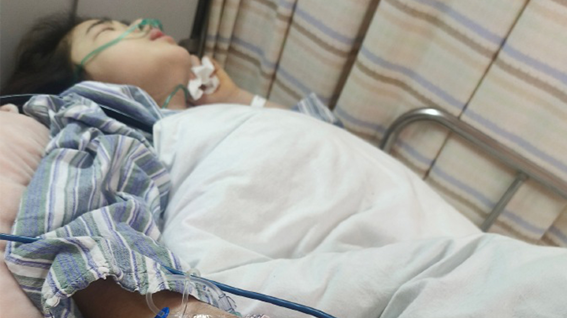 浙江13岁体操运动员傅佳丽家长称“女儿遭教练扇耳光、索财后坠楼”，学校：2名涉事教练被警方立案调查，已停职