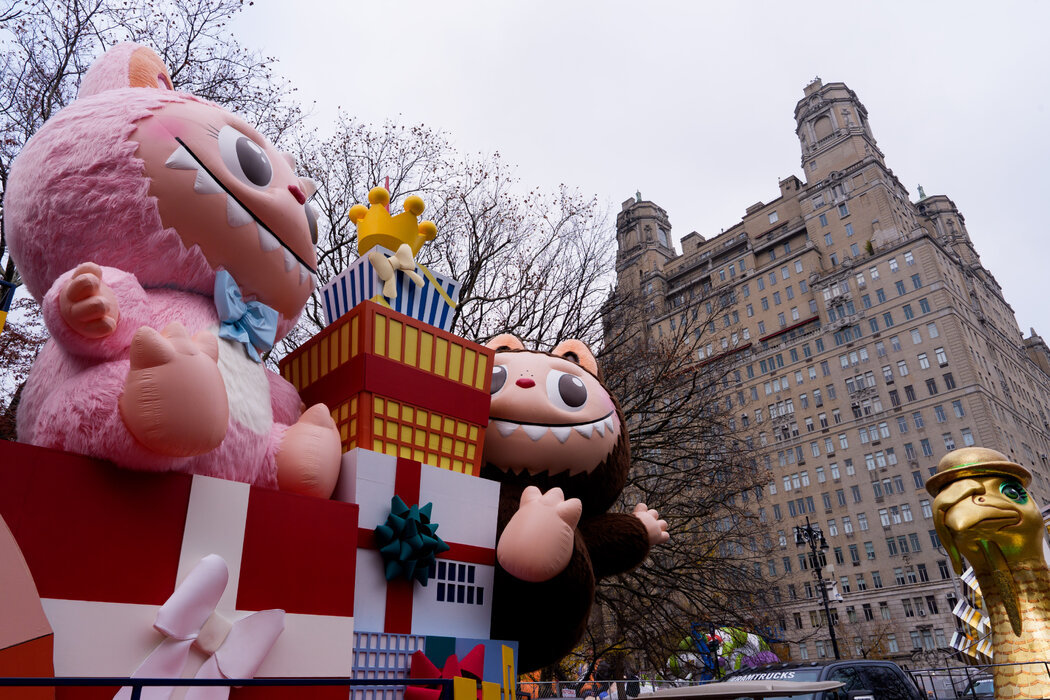 纽约时报:喝热水、逛亚超,美国年轻人为何想“成为中国人”?