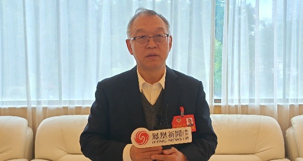 珠海政协澳门委员李建庆建议：发力AI科普 为城市发展育才蓄能