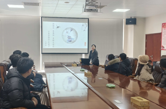 宁晋县开展“产业探秘・非遗寻根”学子返乡研学活动