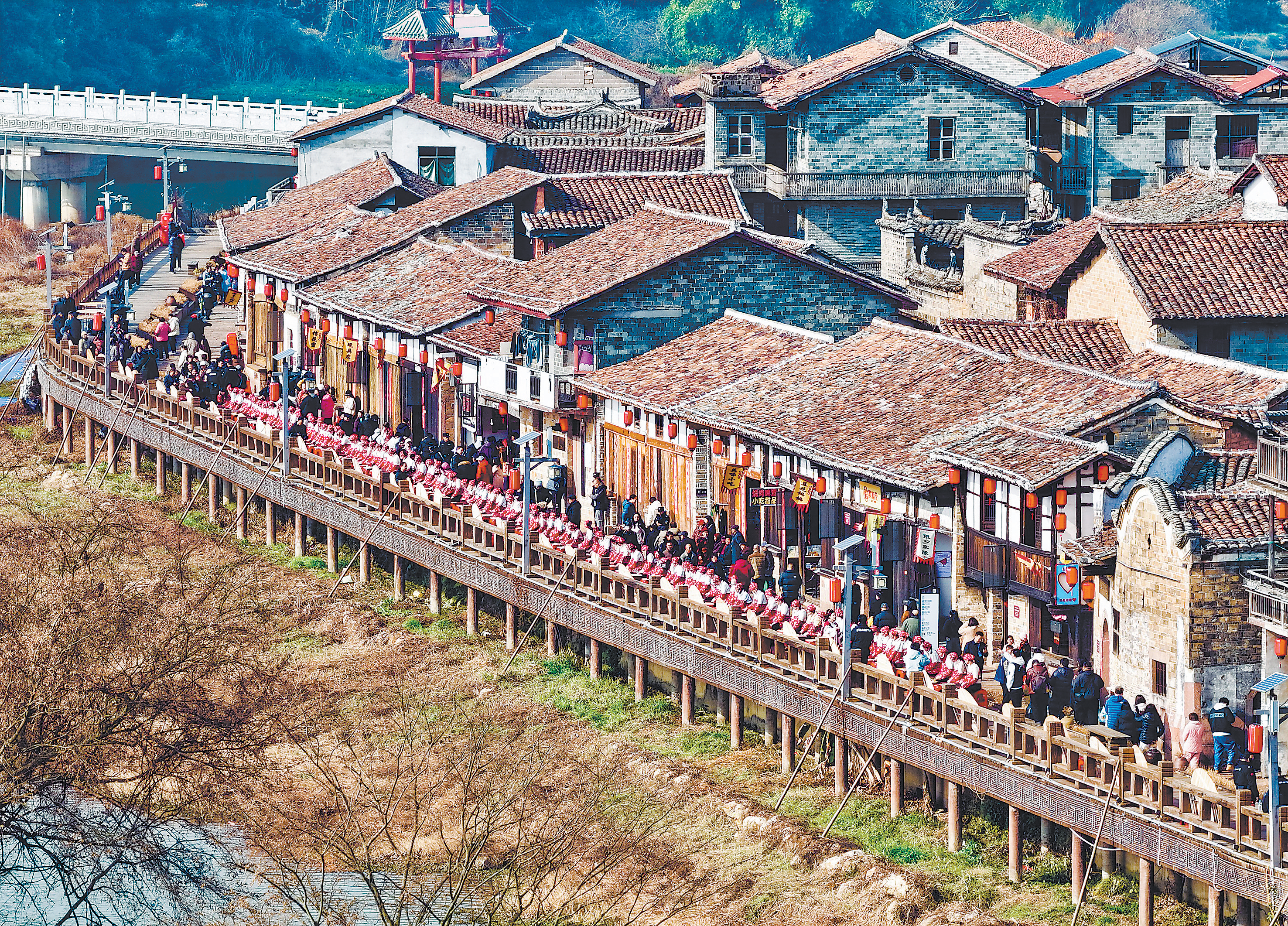 来南丰洽湾，过个非遗年！看百人剁鱼丸、听傩舞鼓点、尝江湖全鱼宴