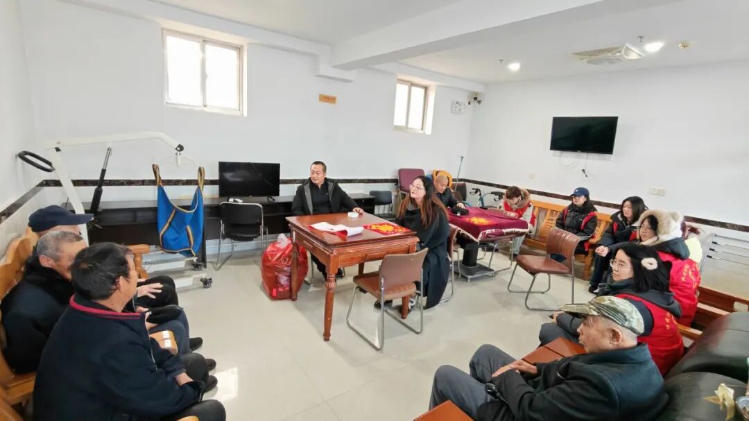 秦皇岛北戴河新区团林管理处开展新春走访敬老院志愿活动