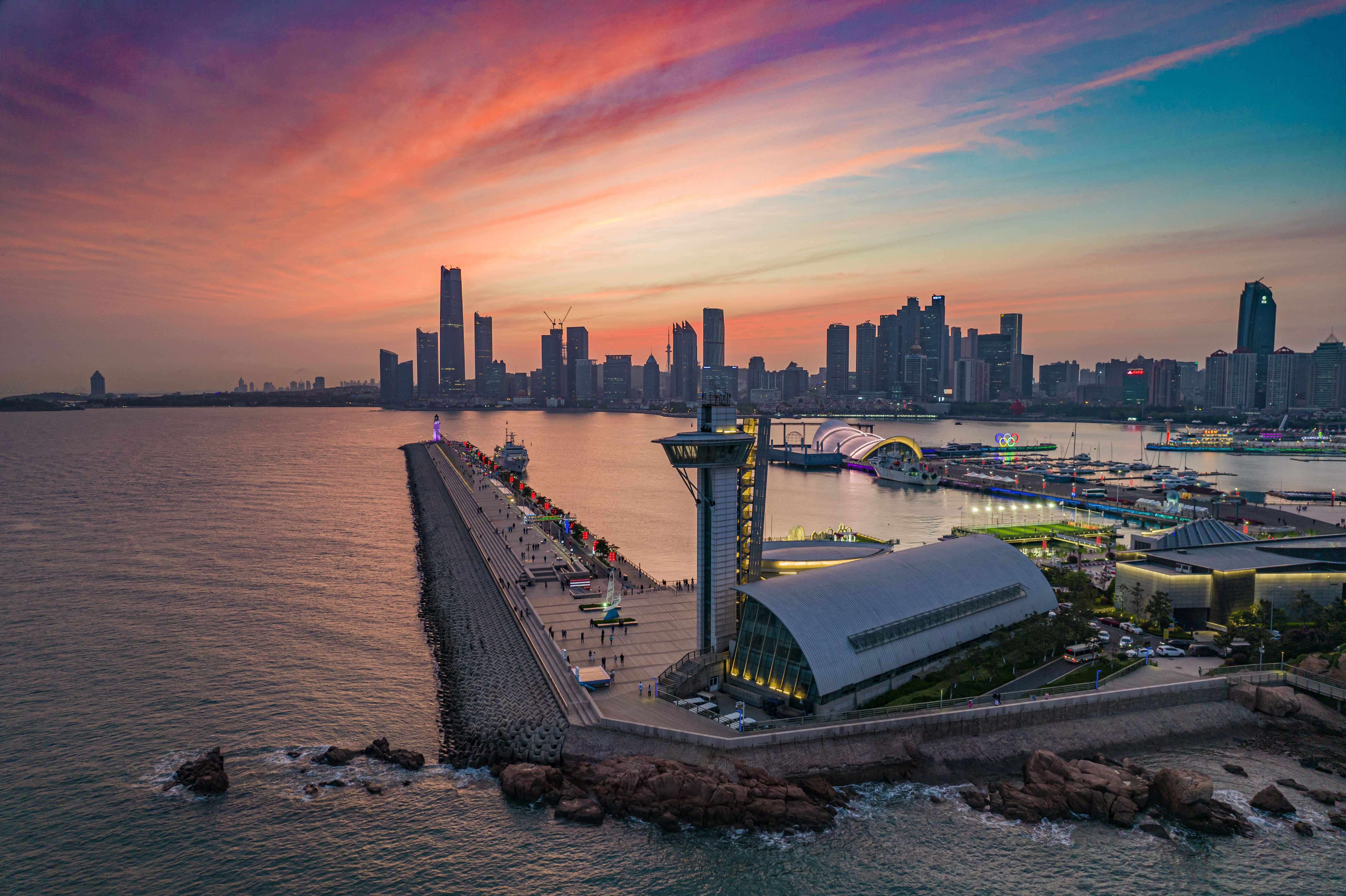 山海有情  青岛有请——来自青岛的新春邀约