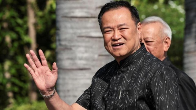 泰国总理用中文送祝福：马到成功、恭喜发财、身体健康