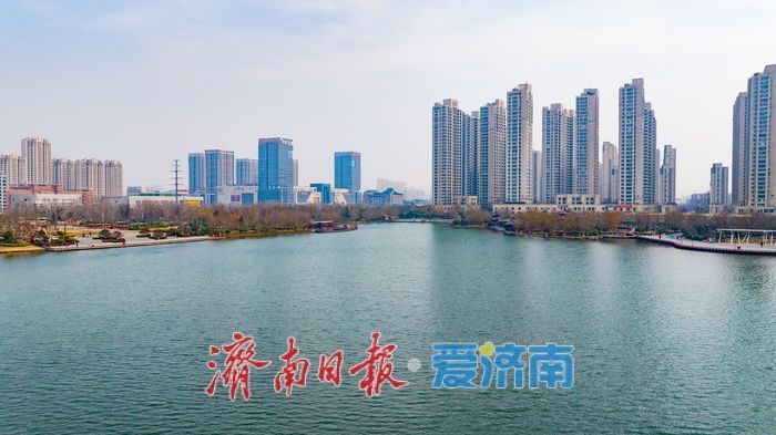 春满云锦湖，济南宜居画卷入眼来