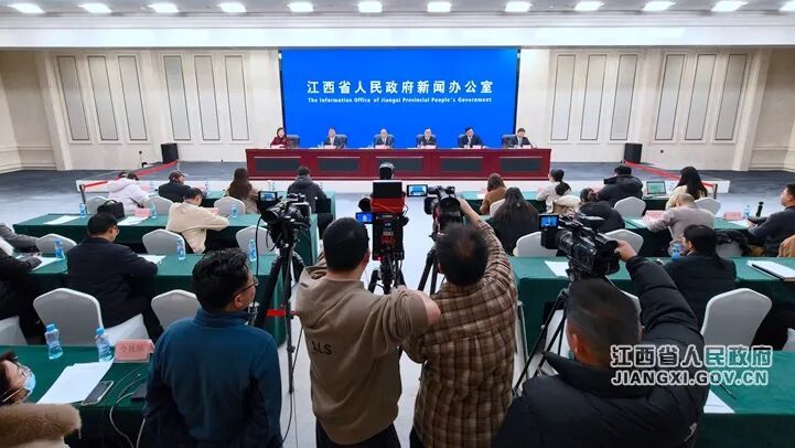 发布会现场图 摄影:文颖