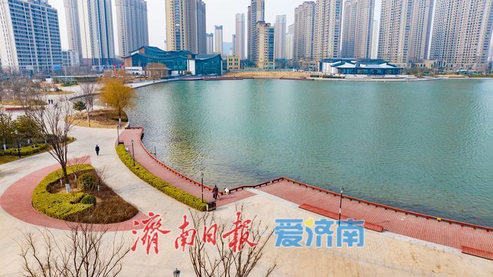 春满云锦湖，济南宜居画卷入眼来