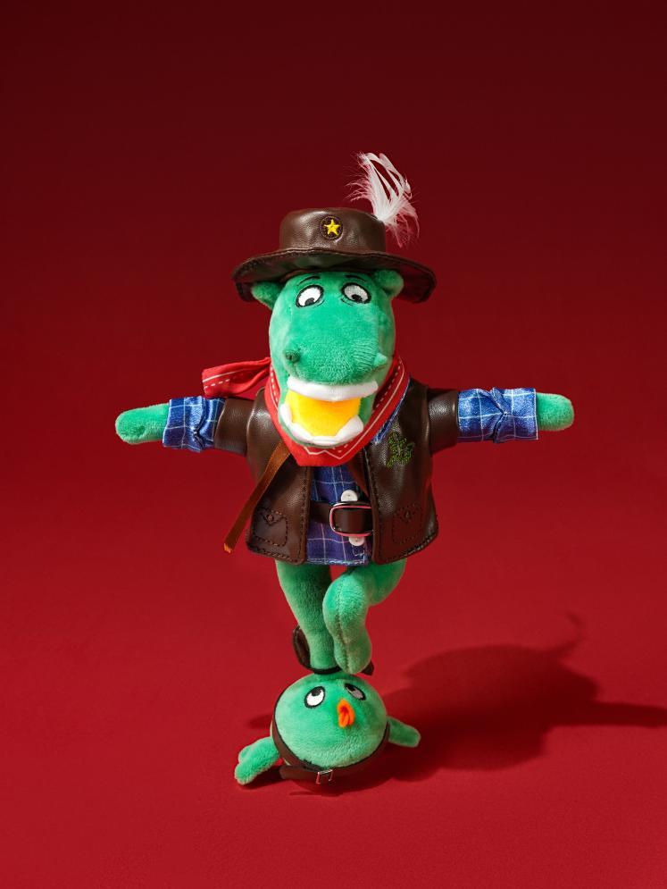 这是甘肃省博物馆推出的马年文创新品“西部马仔”　新华社发