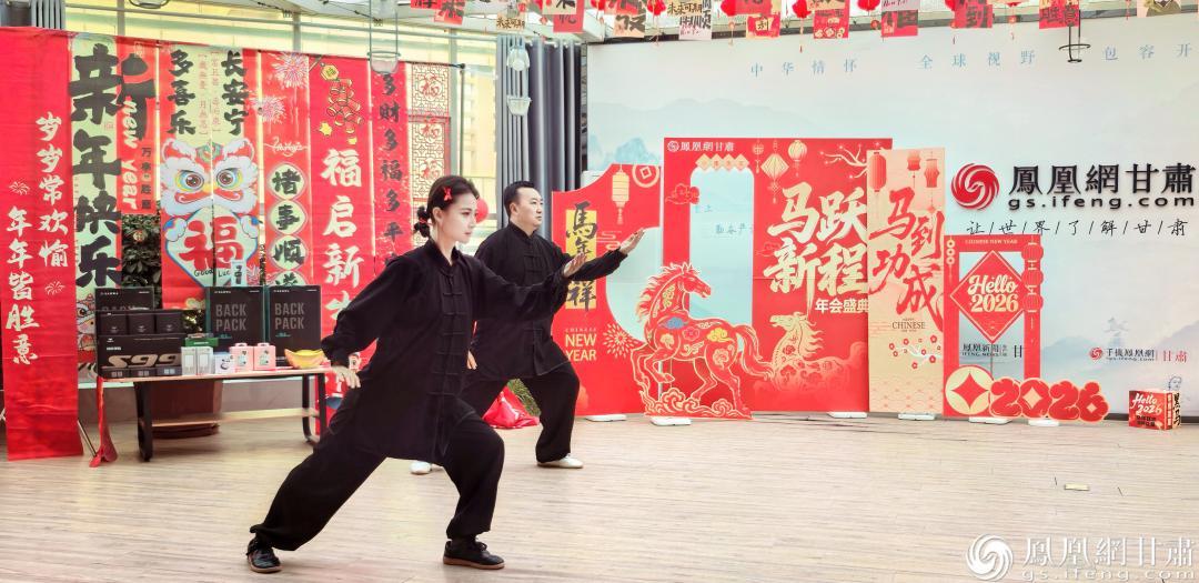 动静结合，刚柔相济。一年一度的太极拳比赛中，小伙伴们一招一式中尽显太极魅力。王岳　摄