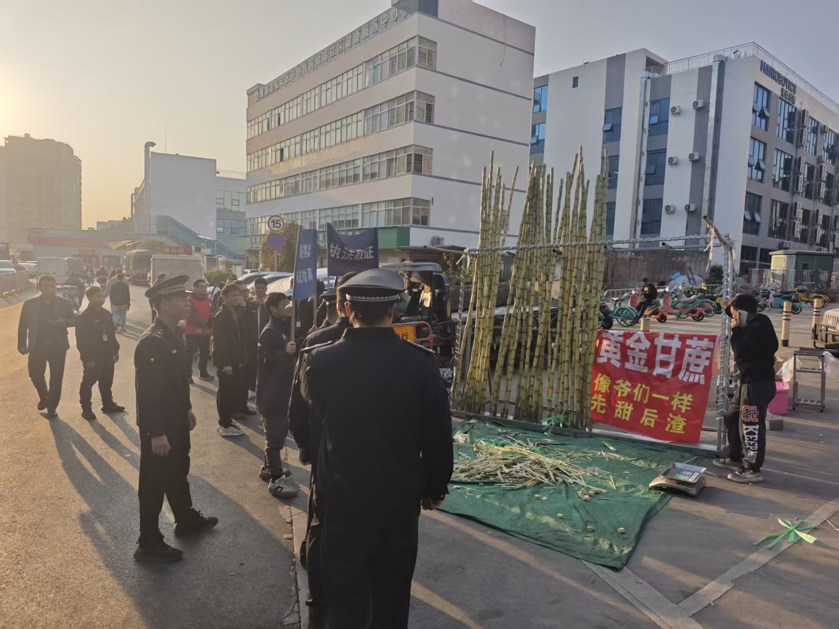 西乡街道整治乱摆卖：一场秩序与温度的治理实践