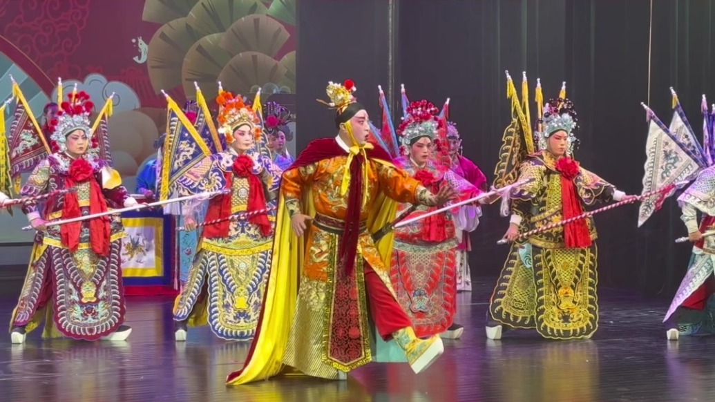 骐骥驰骋开新局　甘肃肃州新春团拜会上演