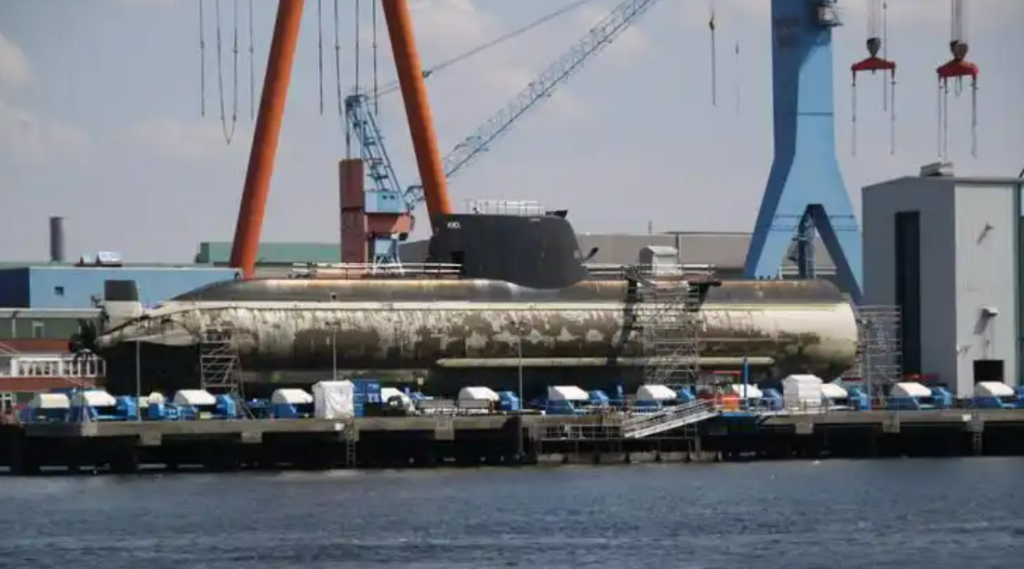 印度第二批常规潜艇采购计划可能选择德国的214型潜艇。