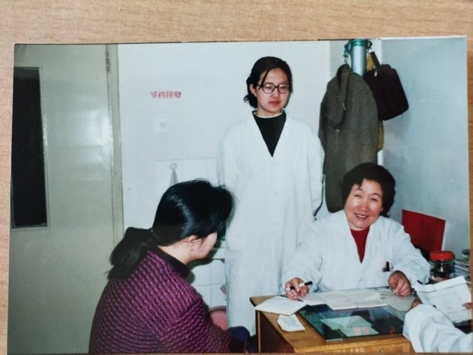 智塑未来, 慢性胃炎彻夜难眠，马淑华医生辩证调理助力患者三月摆脱胃痛失眠