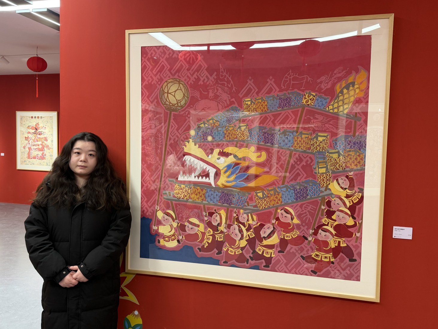 龙灯层叠、孩童欢跃,她笔下的崇仁板凳龙亮相抚州新春年画展