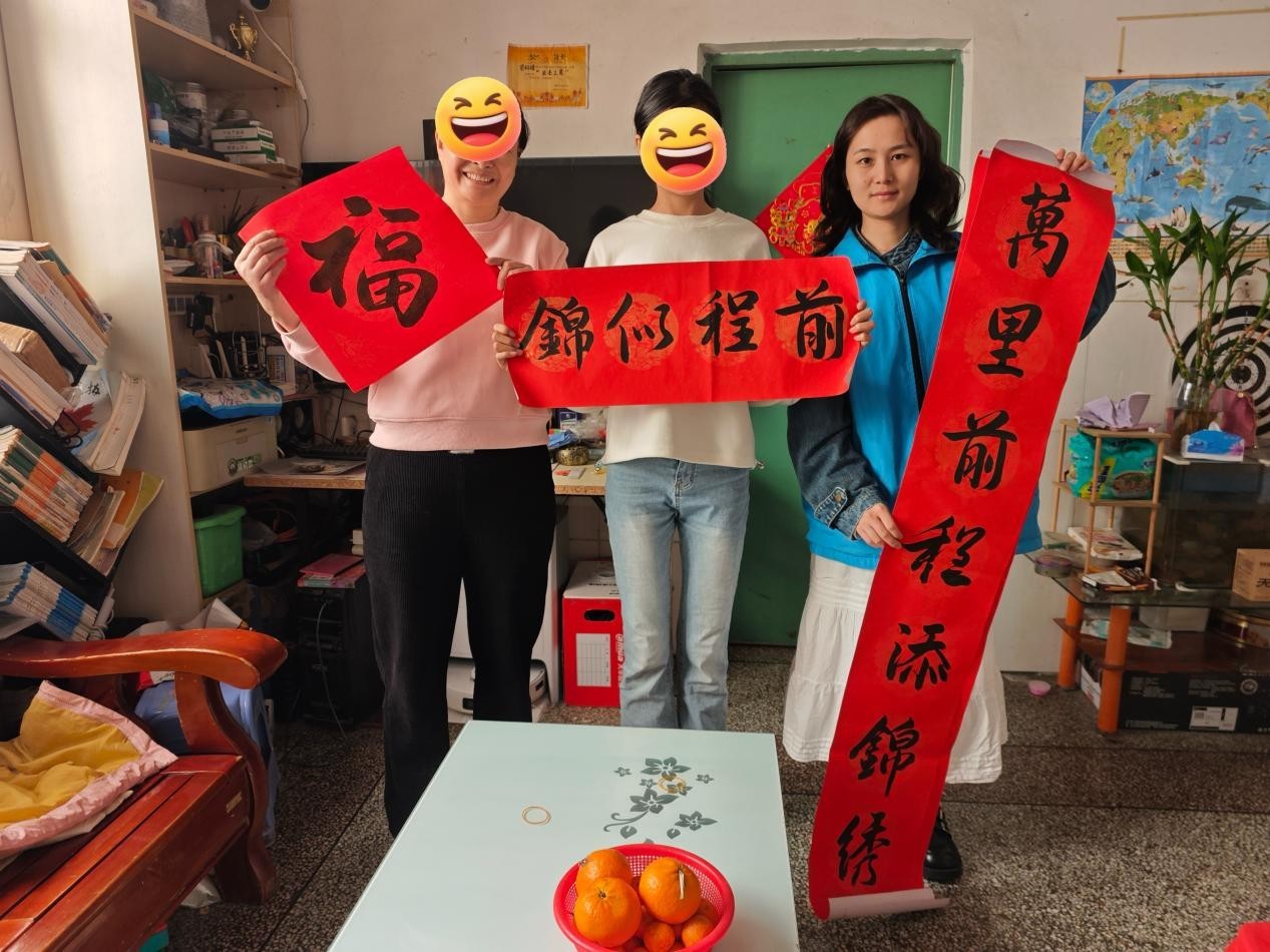 党建引领聚合力 走访慰问暖民心——流塘社区开展新春节前慰问活动