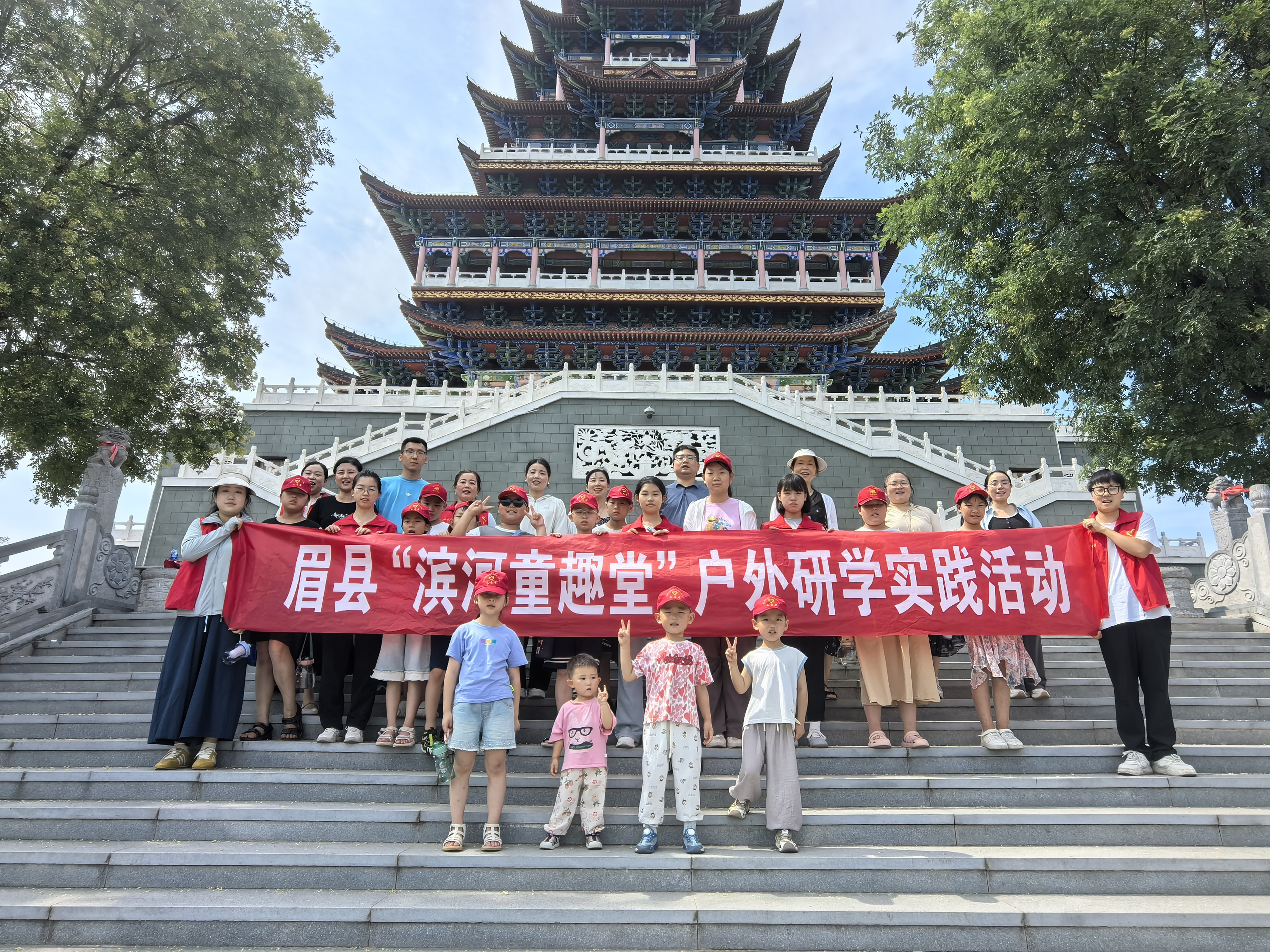 眉縣：黨建領航繪就社區治理新圖景