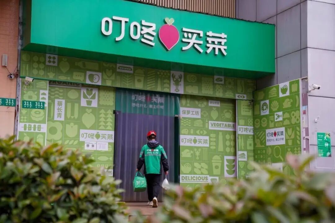 阿里猛攻,美团巨亏:2026外卖大战怎么打?