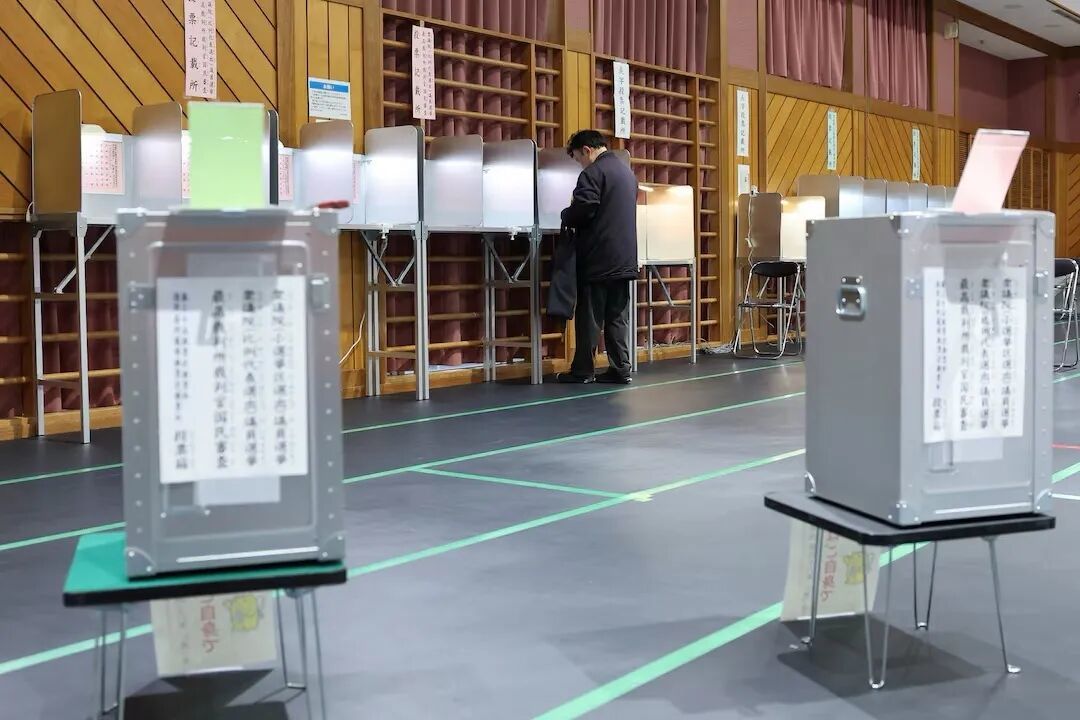 唐驳虎:高市早苗戏剧性胜利,日本即将修改宪法?