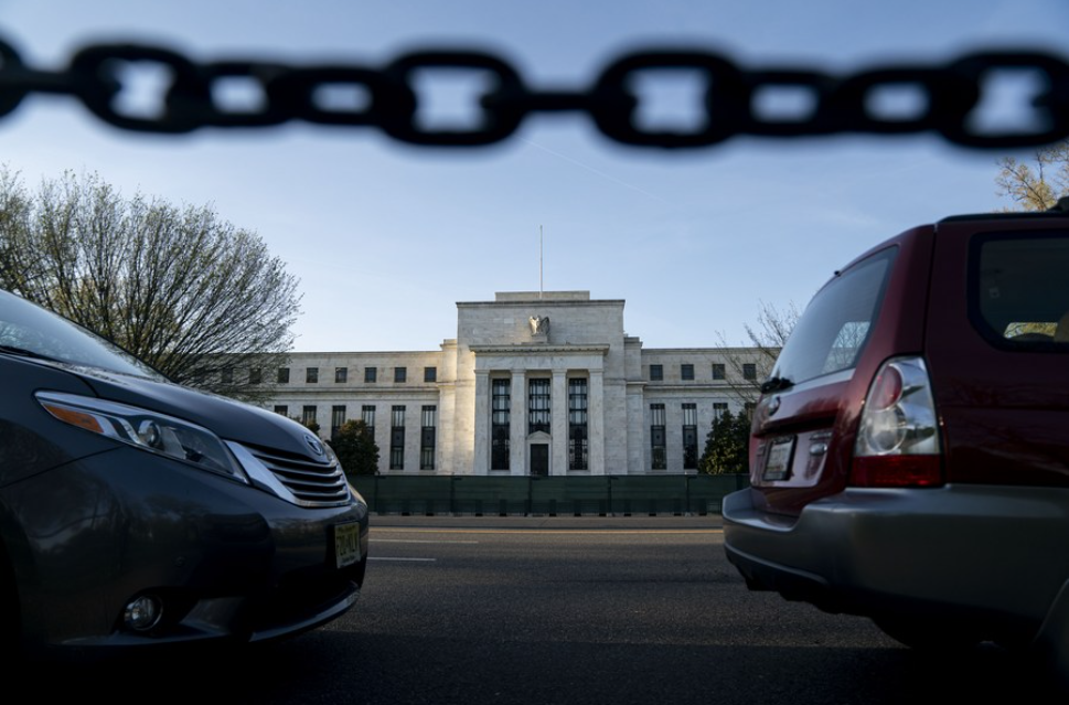 暂不支持降息！美联储古尔斯比CPI出炉后“放鹰”：通胀须进一步回落