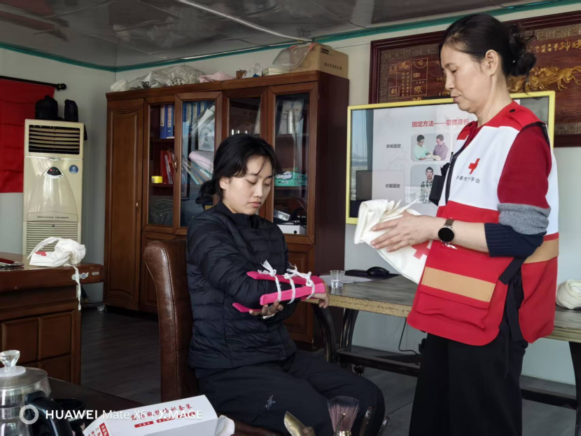 富越山滑雪场培训现场