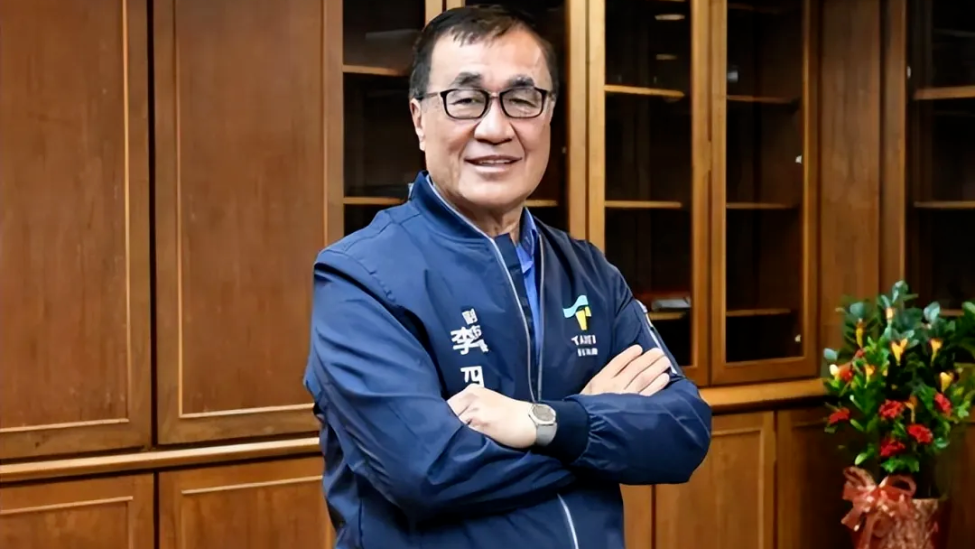 侯友宜、刘和然宣布支持李四川参选新北市长，郭正亮赞：满分结局