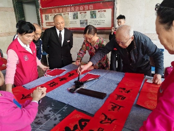 “马”上暖心!来梅林党群服务中心解锁新春幸福感!