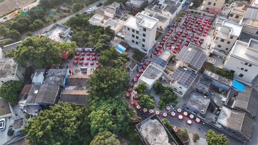 港澳乡亲“一脚油门”回斗门 130围团年饭共叙乡情同庆佳节