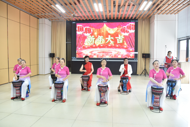 “马”上暖心!来梅林党群服务中心解锁新春幸福感!